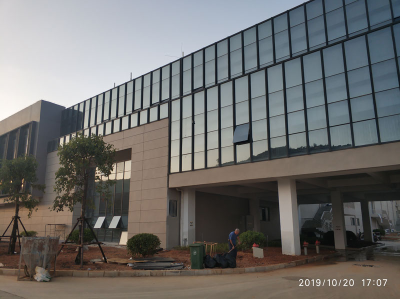 集成電路廠真空清掃案例